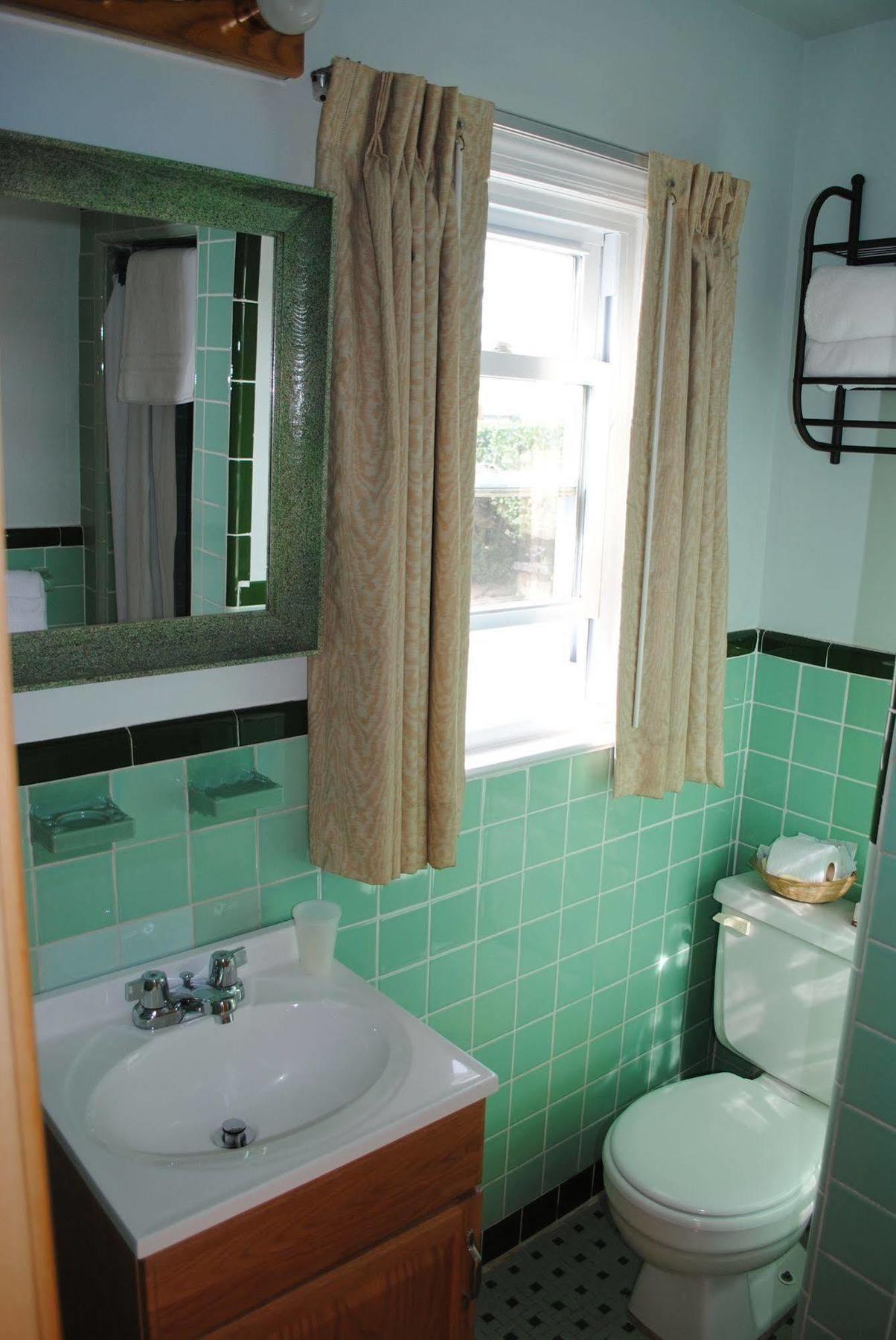 Daunts Albatross Motel Montauk Bagian luar foto